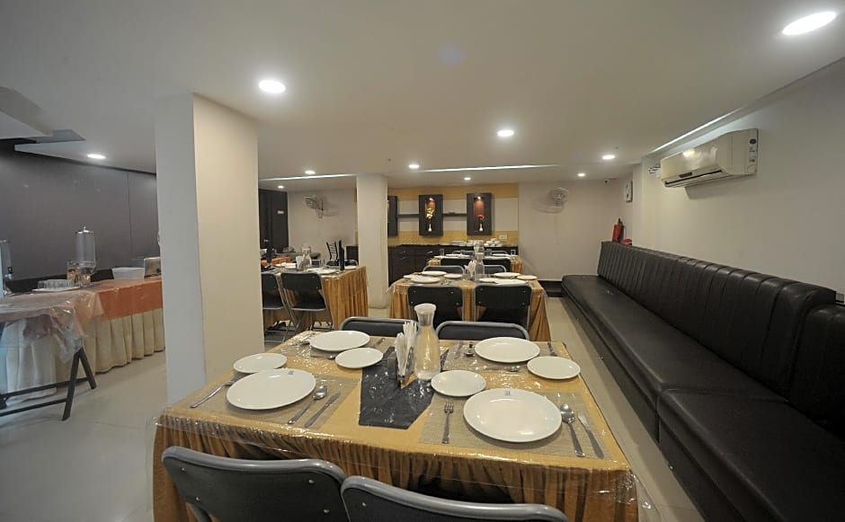 Hotel Lee International