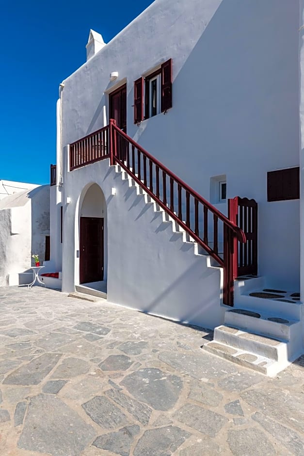 Sunset Paraportiani Rooms