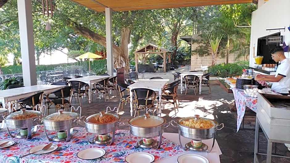 CASA RIVERA DE MORAS