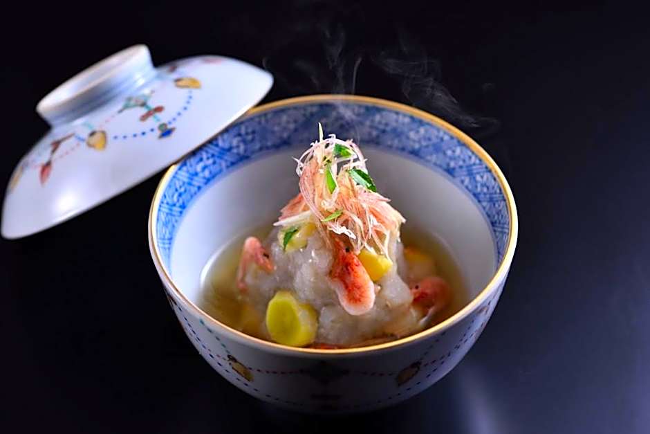 Yasaka-Yutone Serving Kyoto Cuisine Ryokan