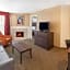 Hawthorn Suites by Wyndham Detroit Warren