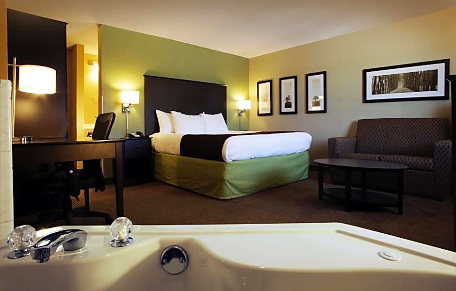 AmericInn by Wyndham Okoboji