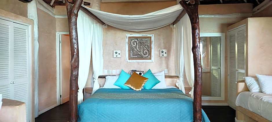 Photo 1 of 7 of Master Suite, Ocean front