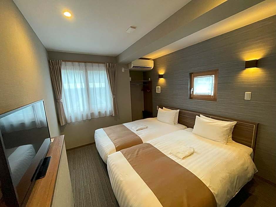 C&JHotel