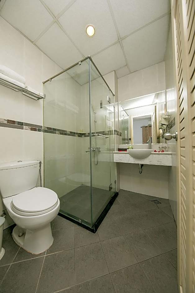 Quý Hùng Hotel - City Centre