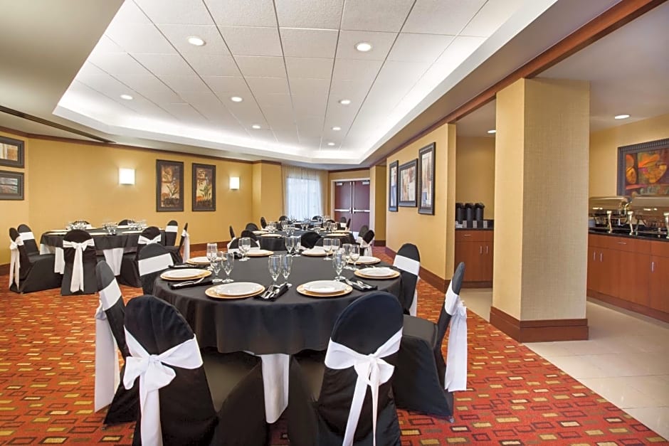 Courtyard by Marriott Oklahoma City Downtown