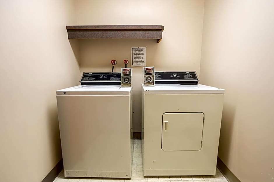 Ramada by Wyndham Cranbrook