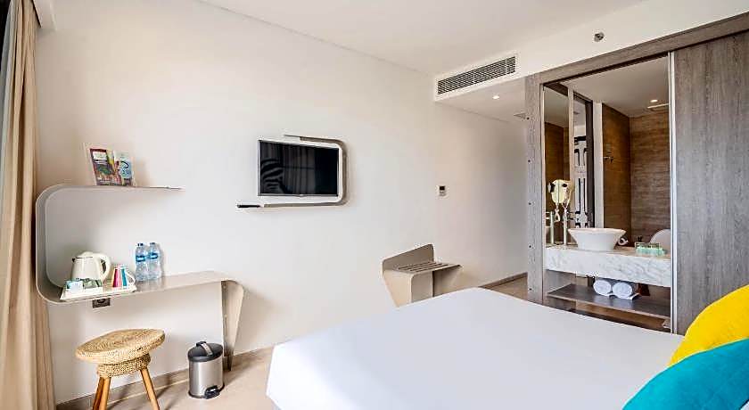 Kamaniiya Petitenget Seminyak