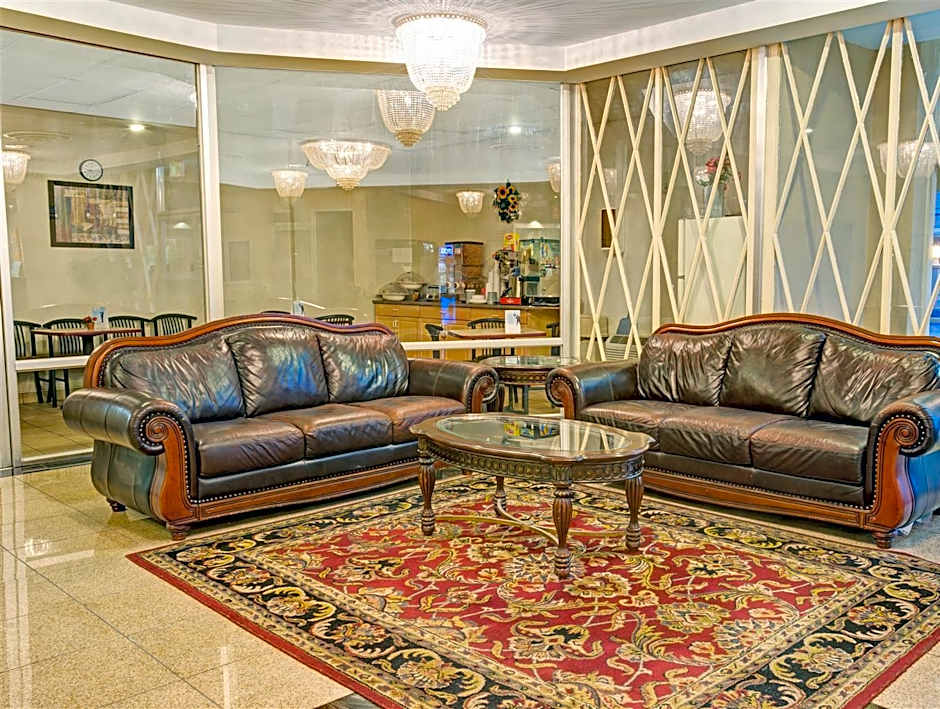 Howard Johnson by Wyndham Pikesville