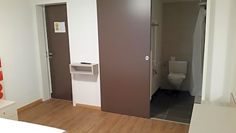 Single Room - Disability Access