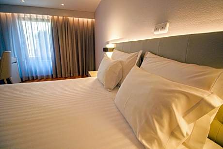 Standard Double or Twin Room (2 Twin Beds)