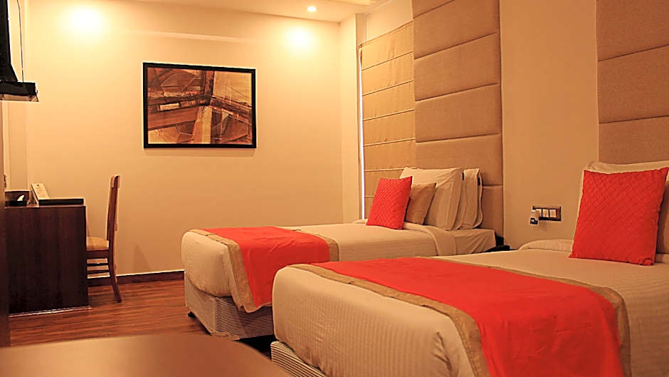 Hotel Ascent Biz