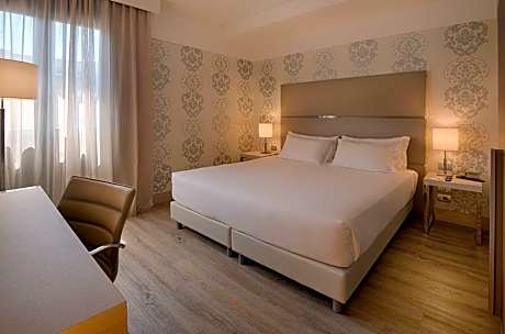 Standard Double or Twin Room Dinner Package