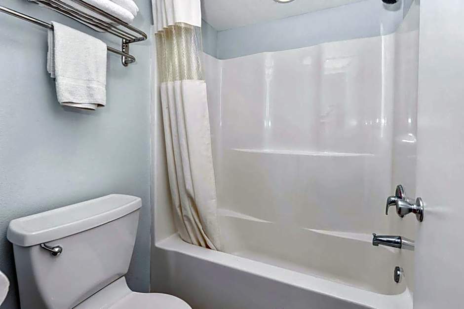 Grove City Travel Inn Columbus South