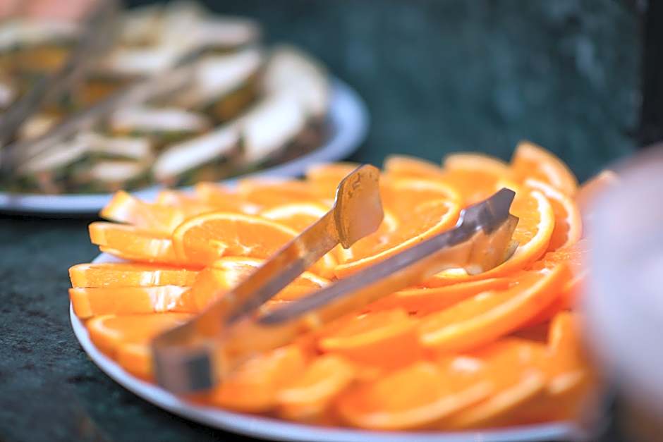 Park International Hotel