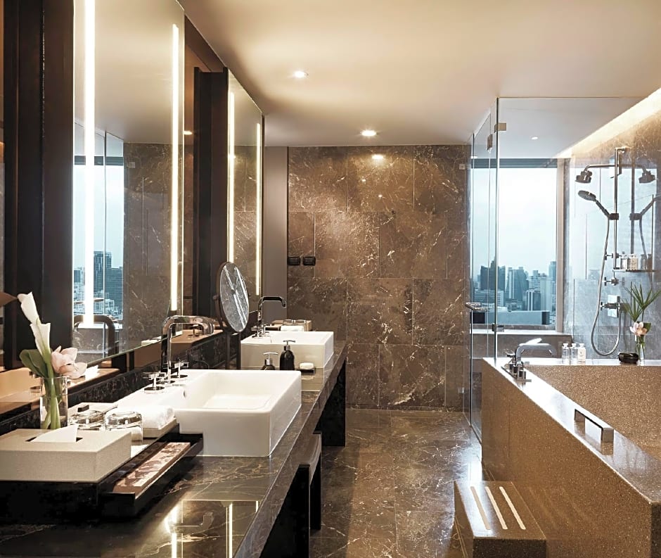 Okura Prestige Bangkok Hotel