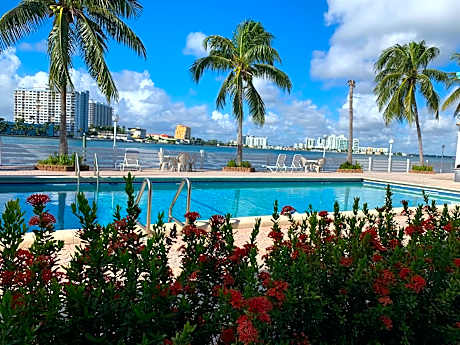 Double Room with Pool View