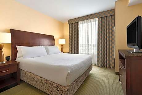 Junior King Suite with Seating Area