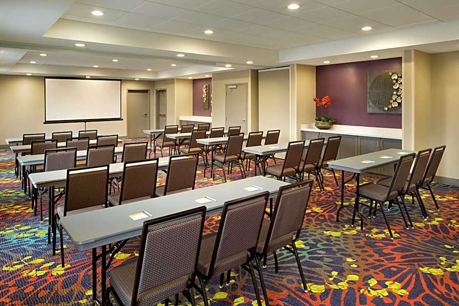 Hampton Inn By Hilton & Suites St. Louis/Alton, IL