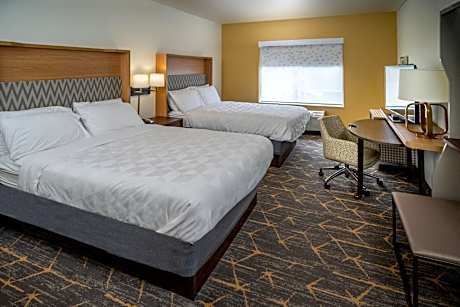 Queen Room - Hearing Accessible
