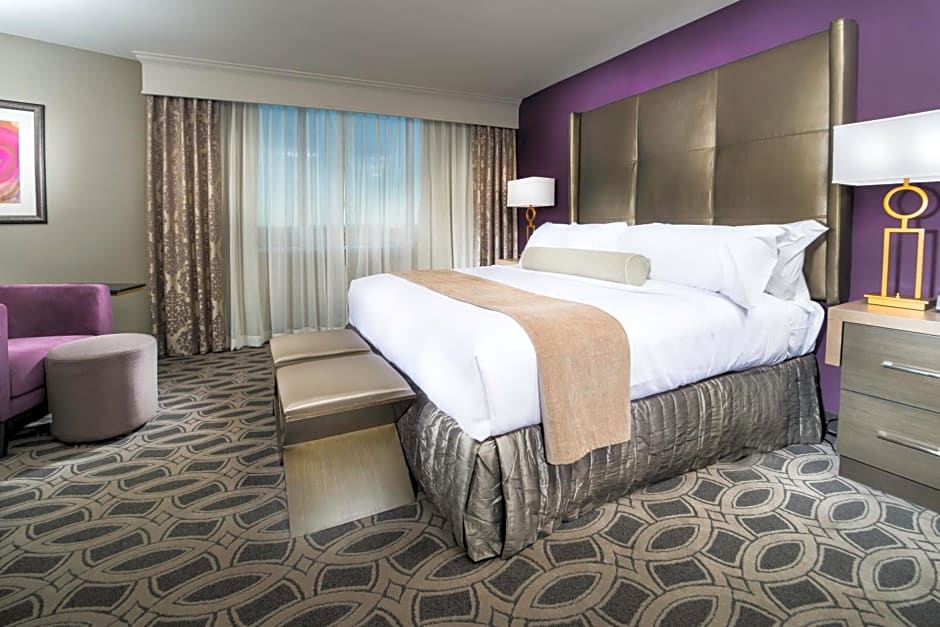 Crowne Plaza Saddlebrook By IHG