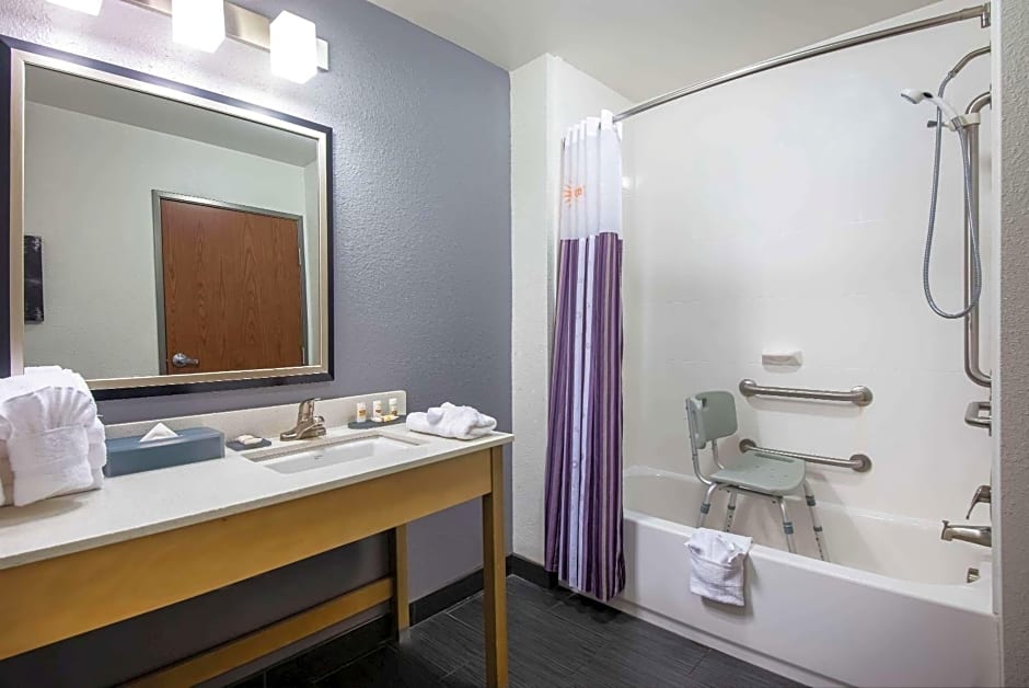 La Quinta Inn & Suites by Wyndham Morgantown