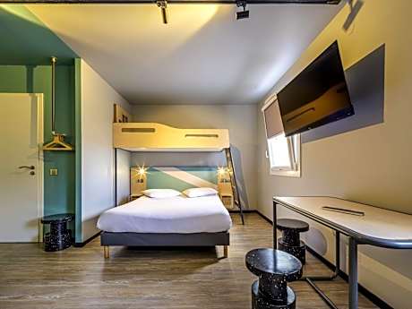 Tribu Double Room with Two Double Beds and Two Sofa Beds