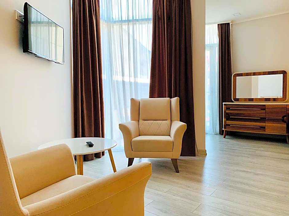 Hotel Tsereteli Palace