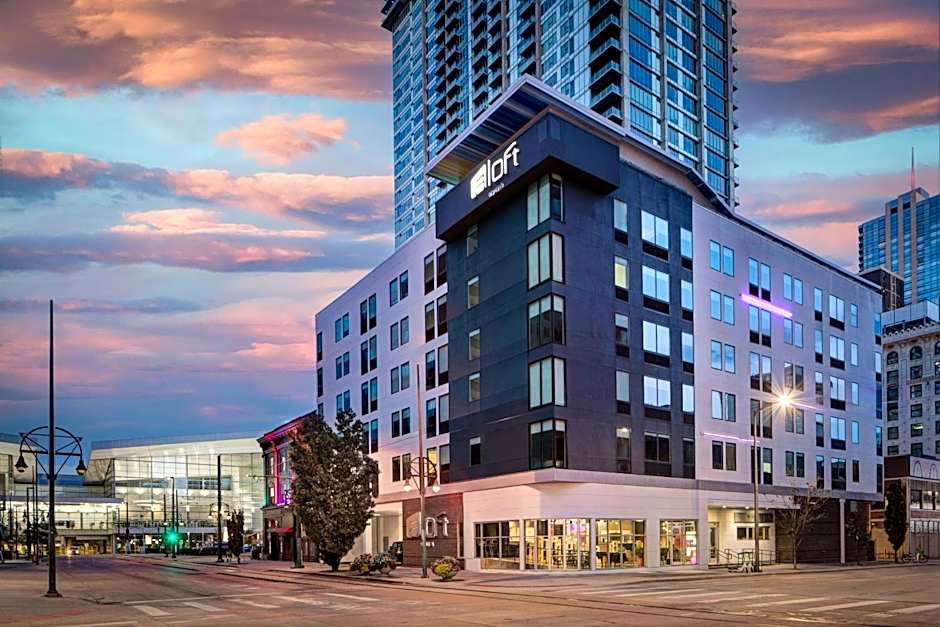 Aloft by Marriott Denver Downtown