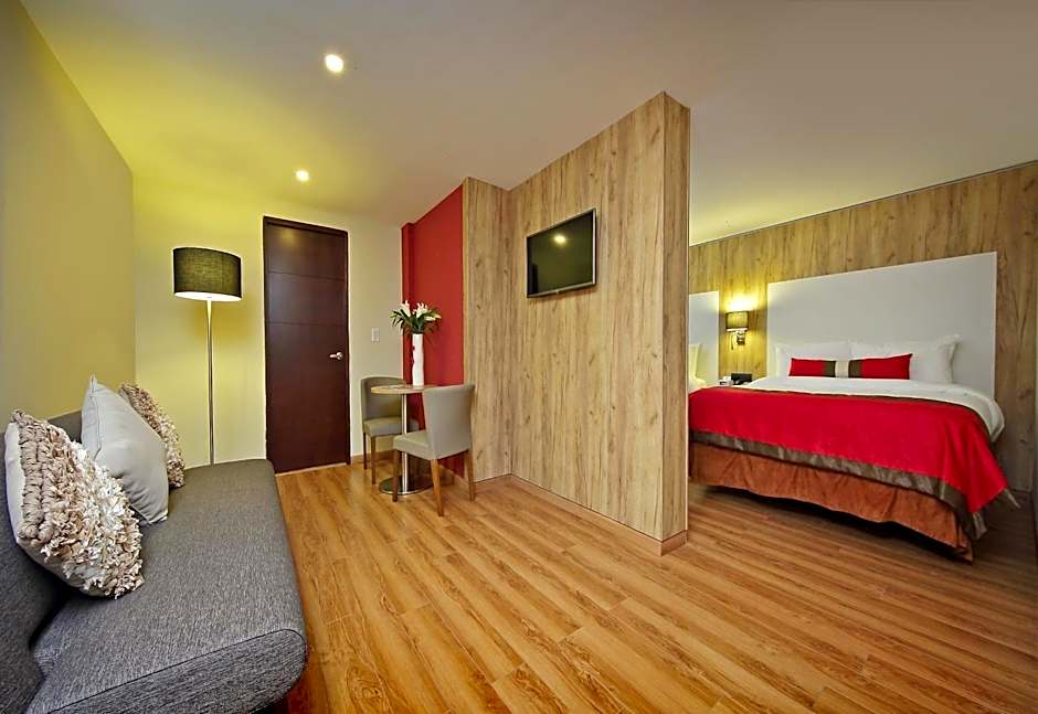 Photo 1 of 4 of 2 Queen Beds Suite