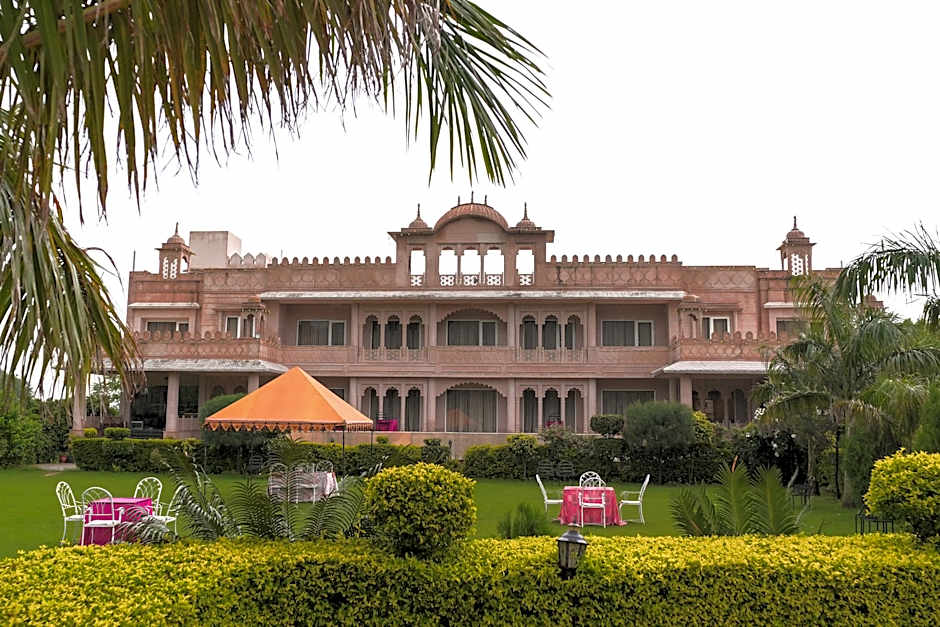 Dhawala Resort by Aamod
