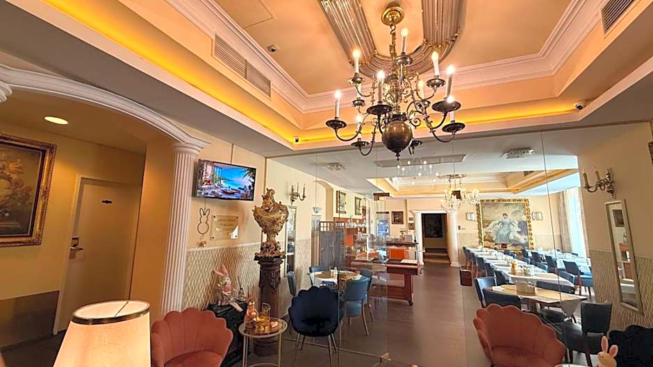 Hotel Pension Excellence