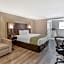 Quality Inn & Suites Maingate