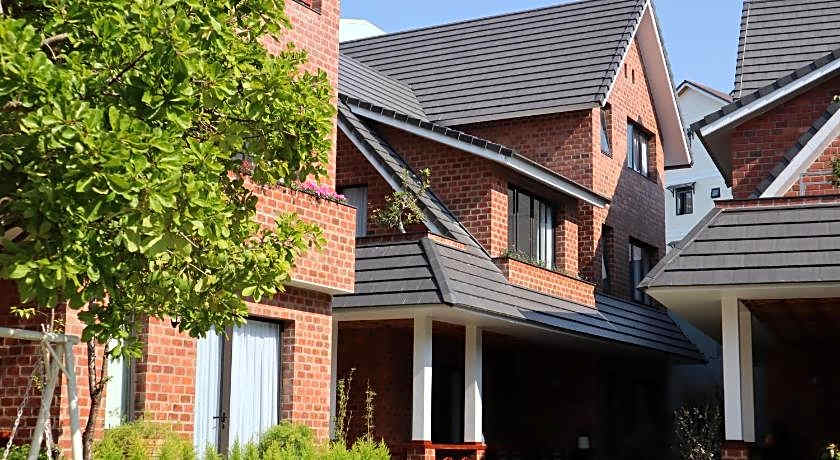 Hoang Loc Villa Hotel