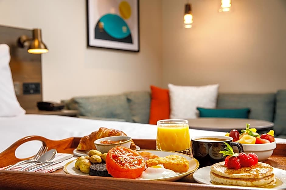 Holiday Inn Manchester Airport By IHG