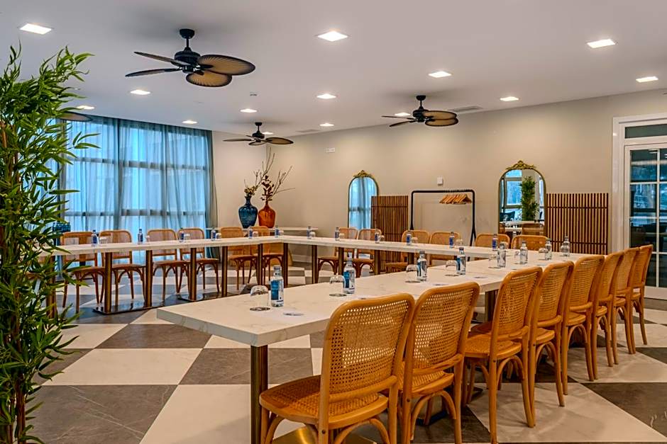 Hotel Faranda Rias Altas an Ascend Collection Hotel