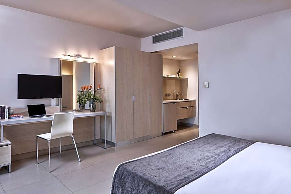 Atlantica Mikri Poli Crete