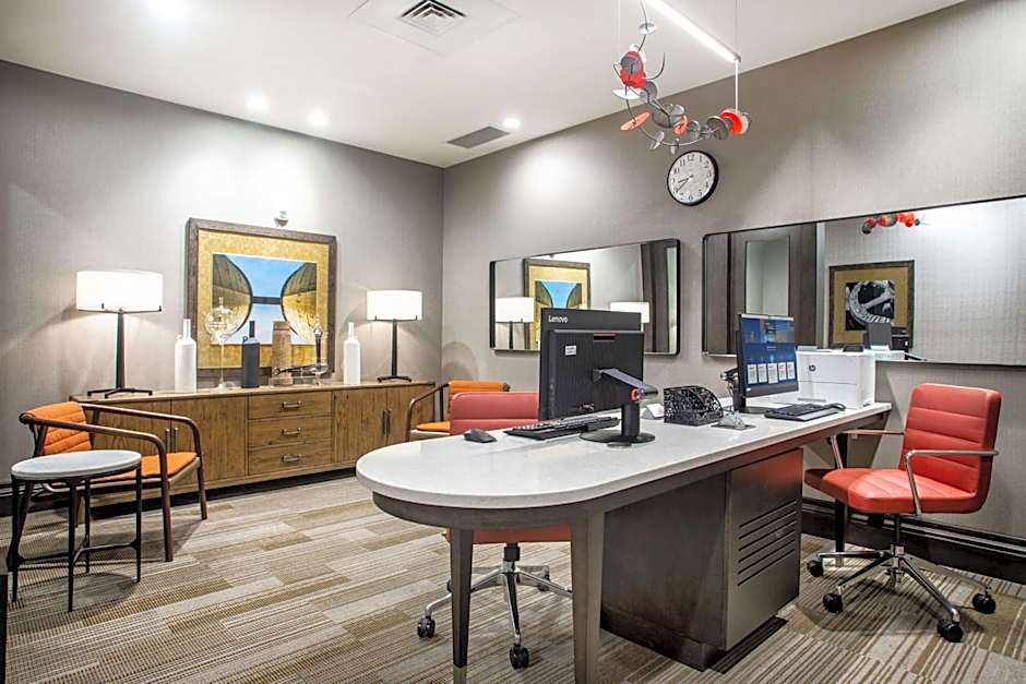 Homewood Suites By Hilton Salina/Downtown, Ks