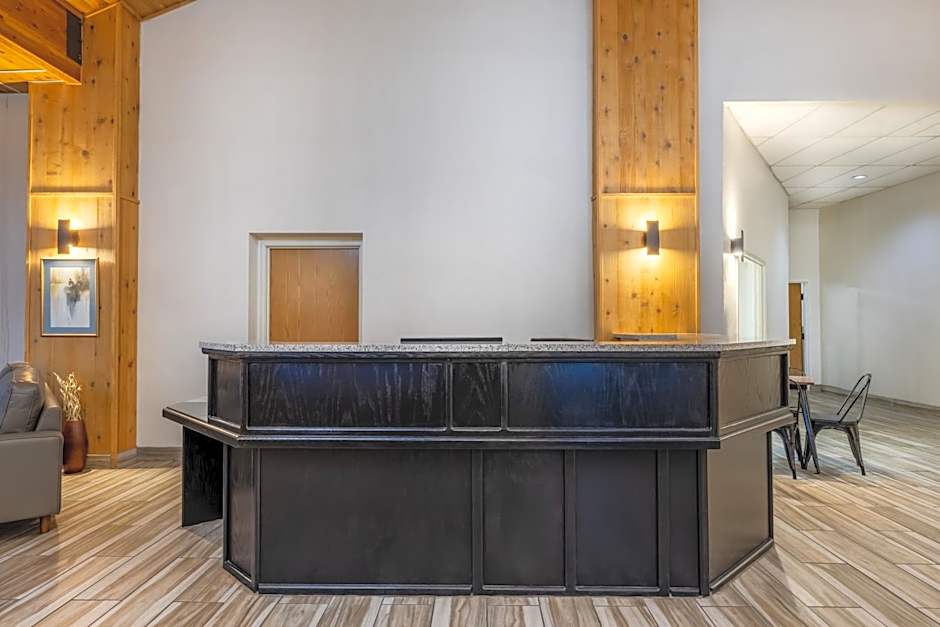 Wingate by Wyndham Butte City Center I-15/I-90