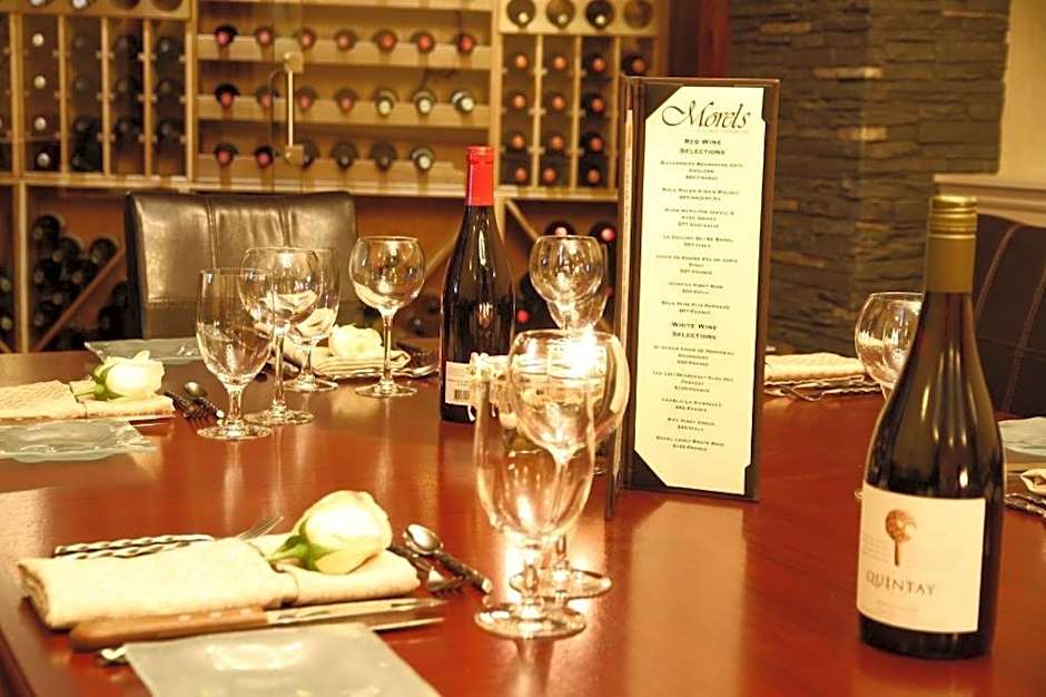 Coast High Country Inn