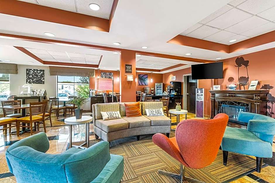 Sleep Inn & Suites Dyersburg I-155