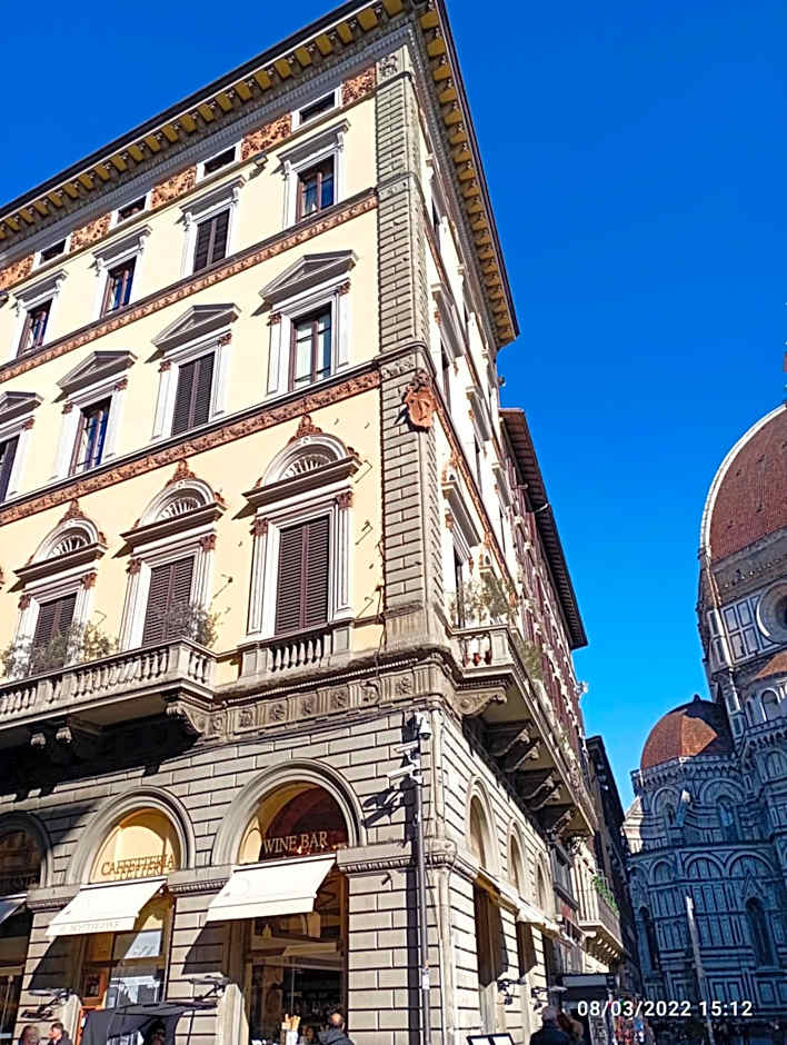 Palazzo Gamba Apartments al Duomo