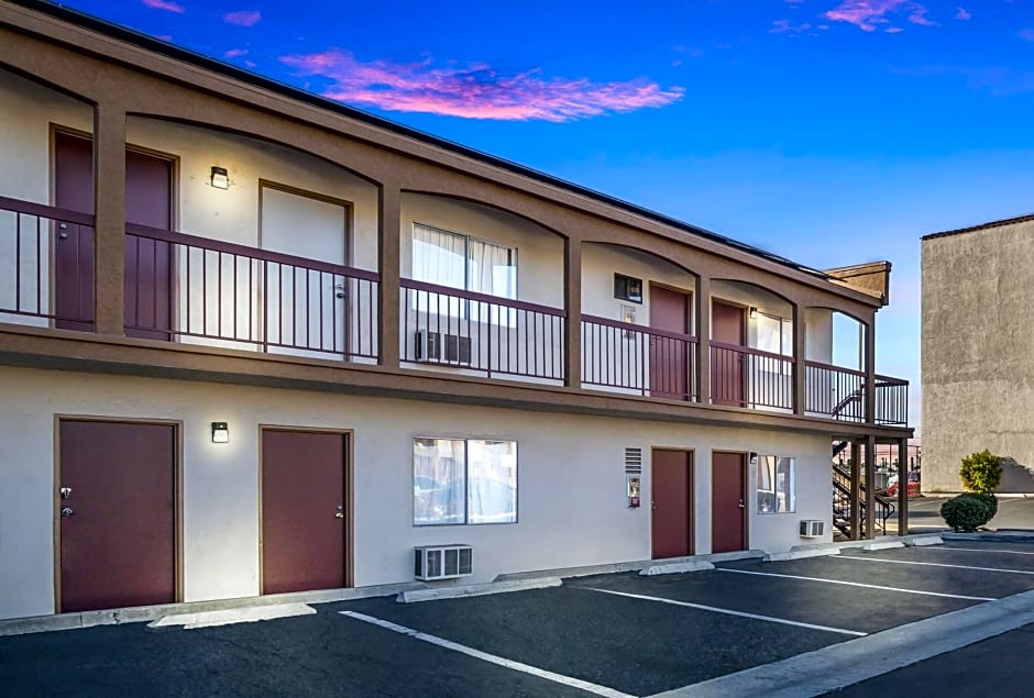 Days Inn by Wyndham Chula Vista-San Diego