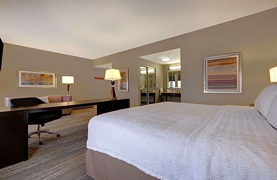 Hampton Inn By Hilton & Suites Tampa Northwest/Oldsmar