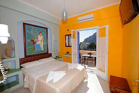 Orfeas Apartments