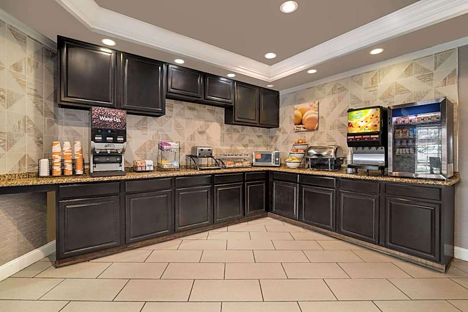 Comfort Inn & Suites Plattsburgh - Morrisonville