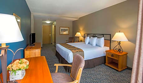 King Room with Mountain View