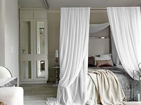 Premium Quadruple Room