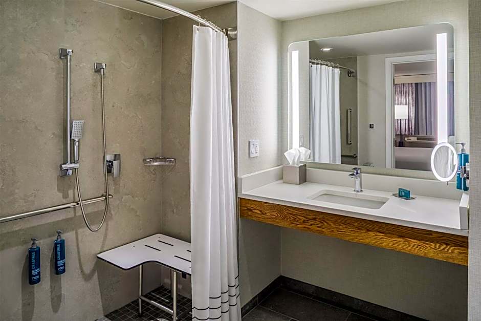 DoubleTree By Hilton Hotel Rochester
