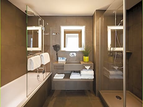Suite with One Double Bed and Sofa Bed